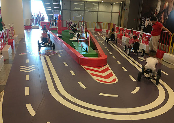 Racing Track Indoor Playground2