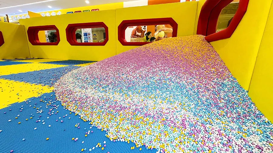 Ceramic-style Plastic Pellets details3.webp