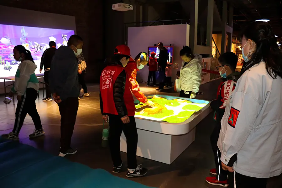 Magic Sand Table details1.webp