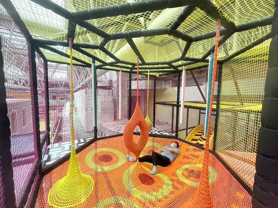 Rainbow Climbing Net details5.webp