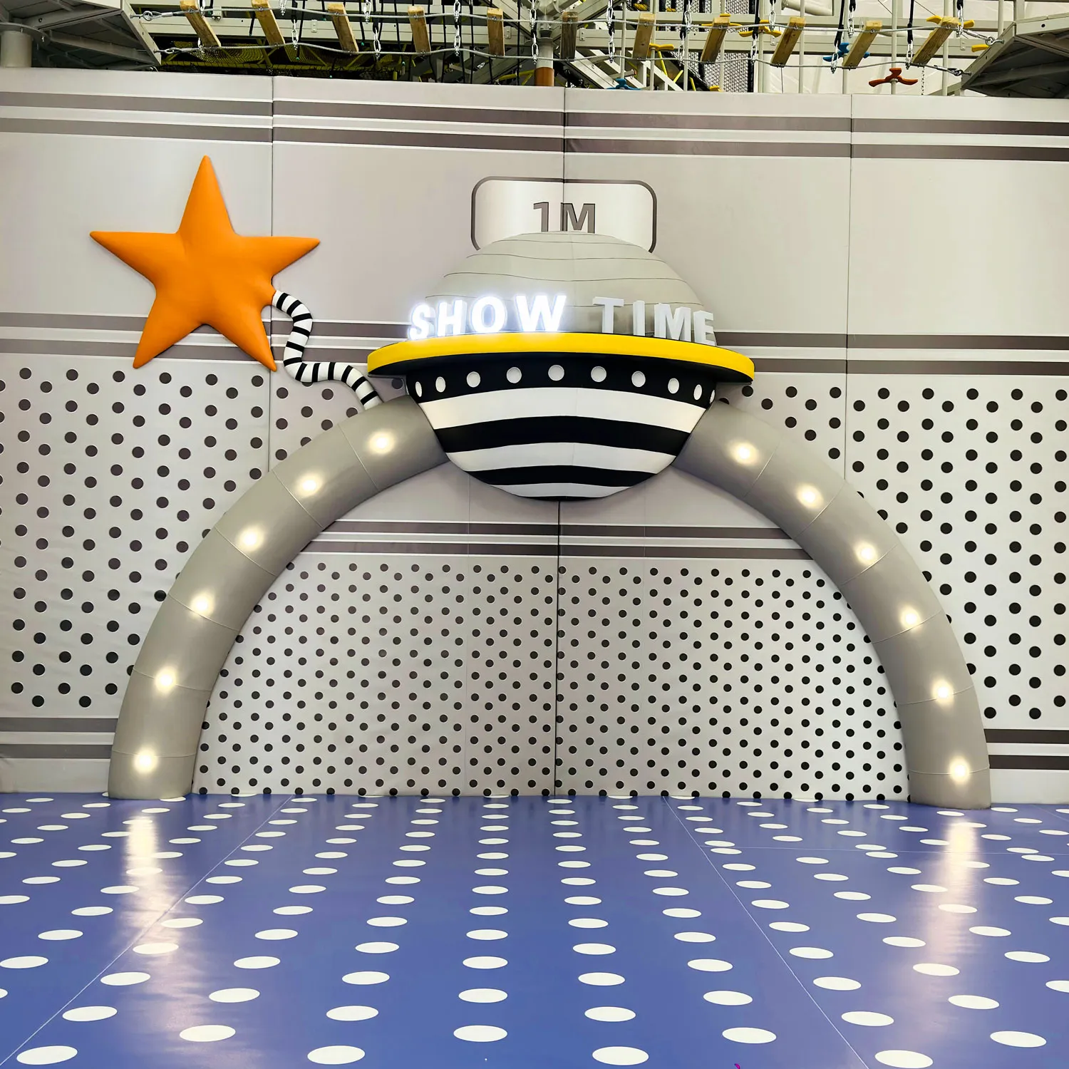 Kids Mini Stage